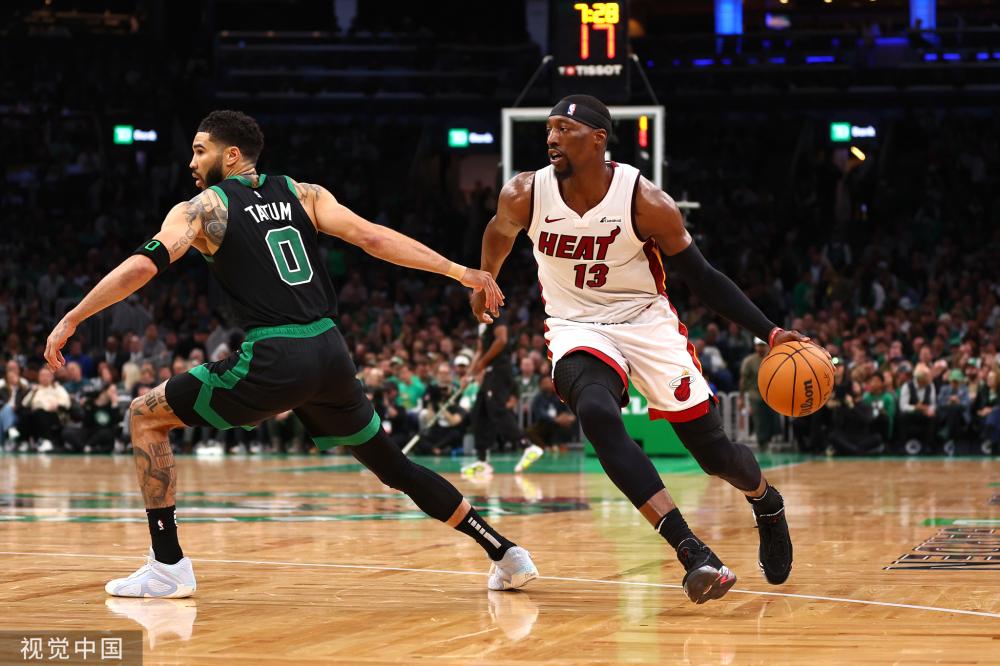 的比赛中逐 的比赛中逐